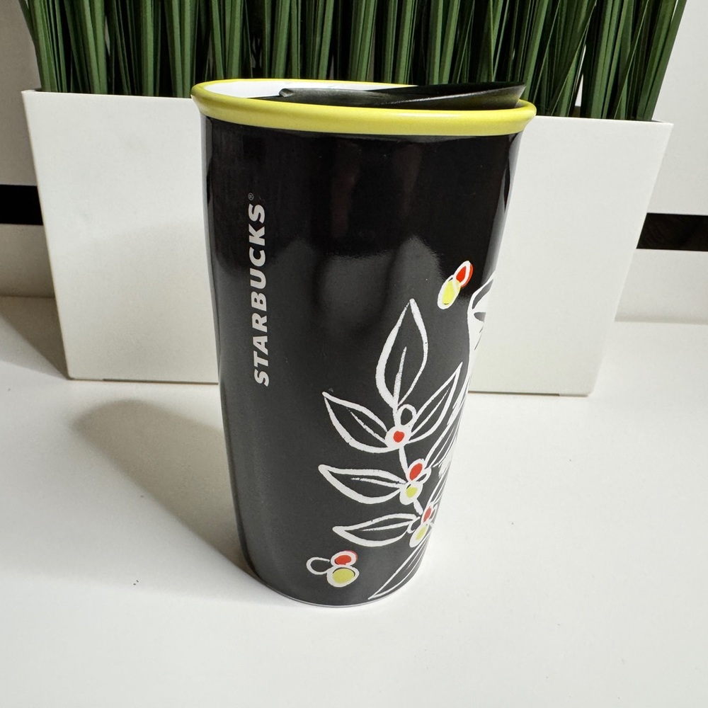 Starbucks Limited Edition White Tiger 2018 Ceramic 12 oz - Picture 5 of 8